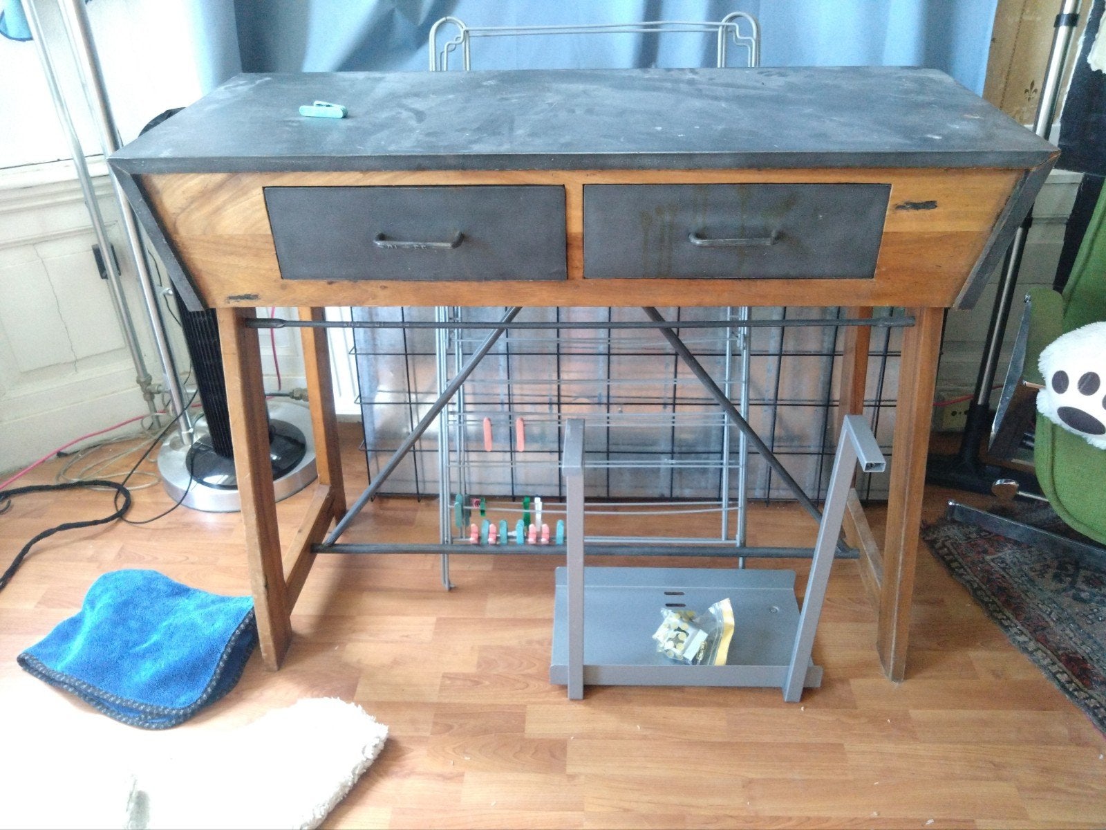 Laatste kans, gratis sidetable/commode, Ophalen, Gebruikt, 100 tot 150 cm, Metaal