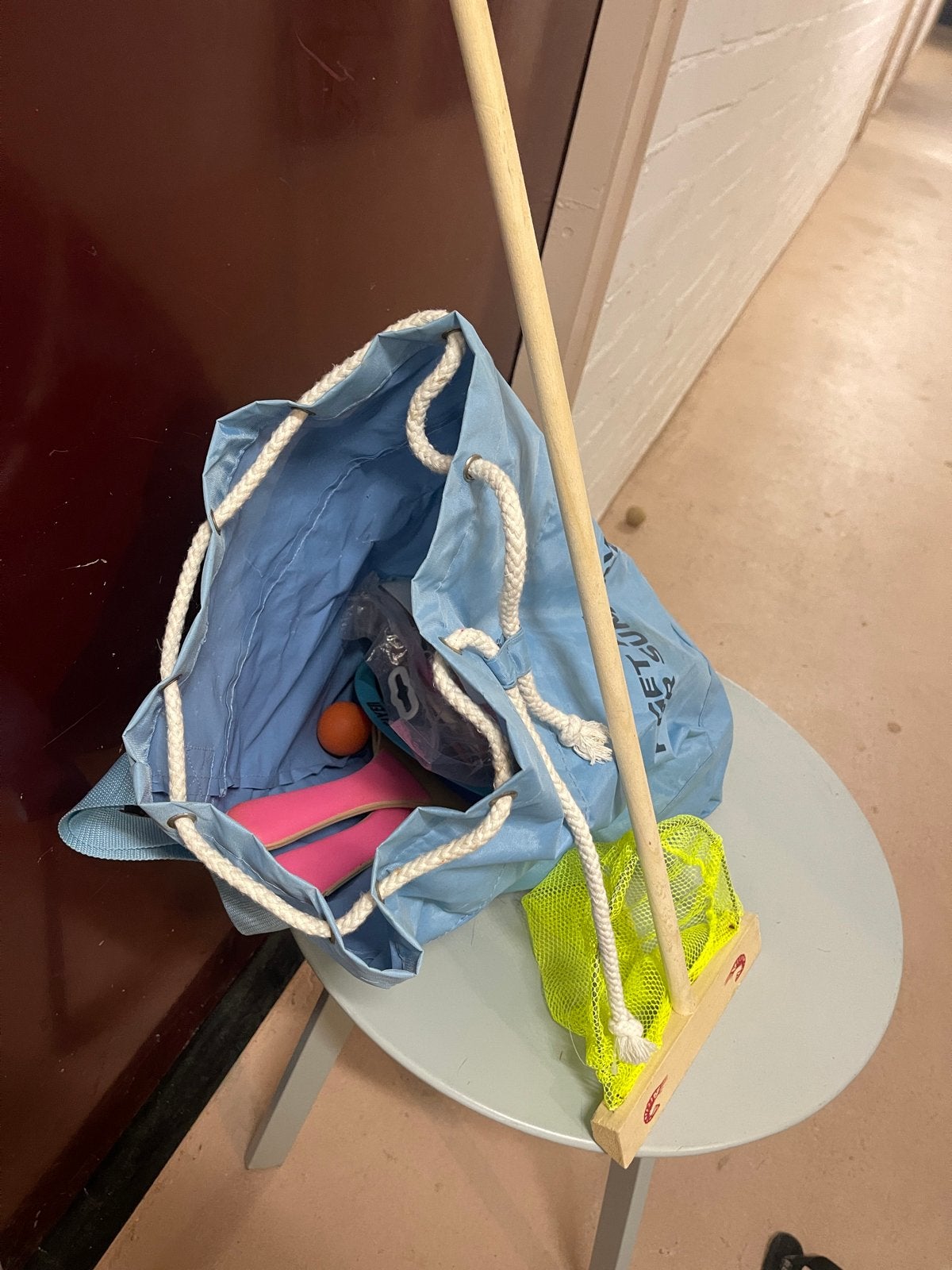 Complete Strandset: Kleppers, Luchtbed, Tas, Schepnet & Meer, Ophalen, Gebruikt