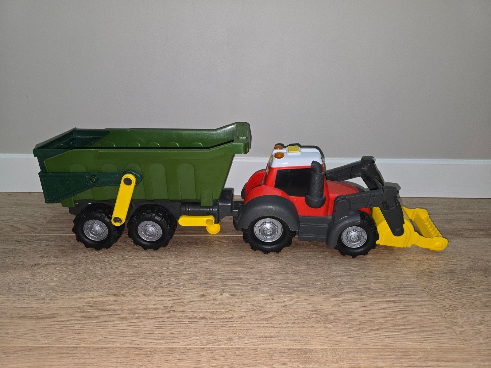 Traktor met kar, Ophalen, Zo goed als nieuw