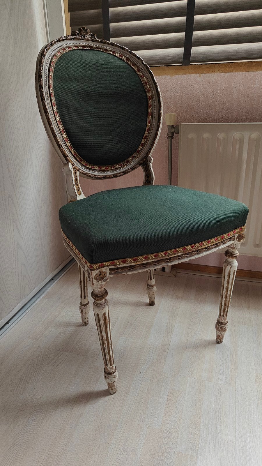 Antieke Louis XVI stijl medaillonstoel – Frans brocante, Ophalen of Verzenden