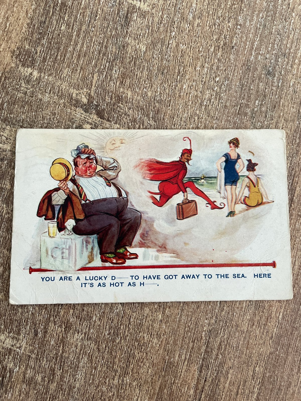 Vintage Ansichtkaart: Humoristische Zomerse Scène, Ophalen of Verzenden, 1920 tot 1940, Gelopen, Overige thema's
