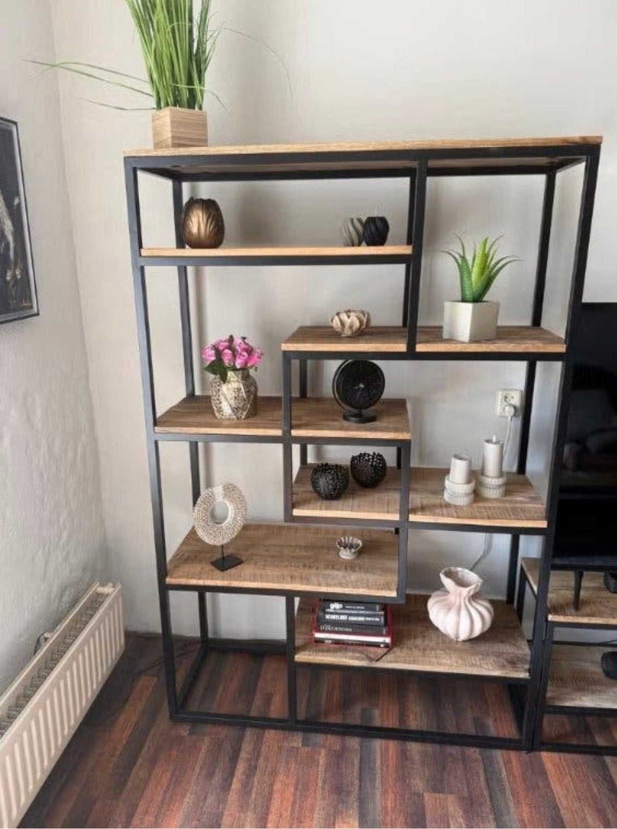 Industriële Vakkenkast Mangohout – 180 x 120 cm, Huis en Inrichting, Kasten | Wandmeubels, Ophalen, Zo goed als nieuw, Minder dan 150 cm