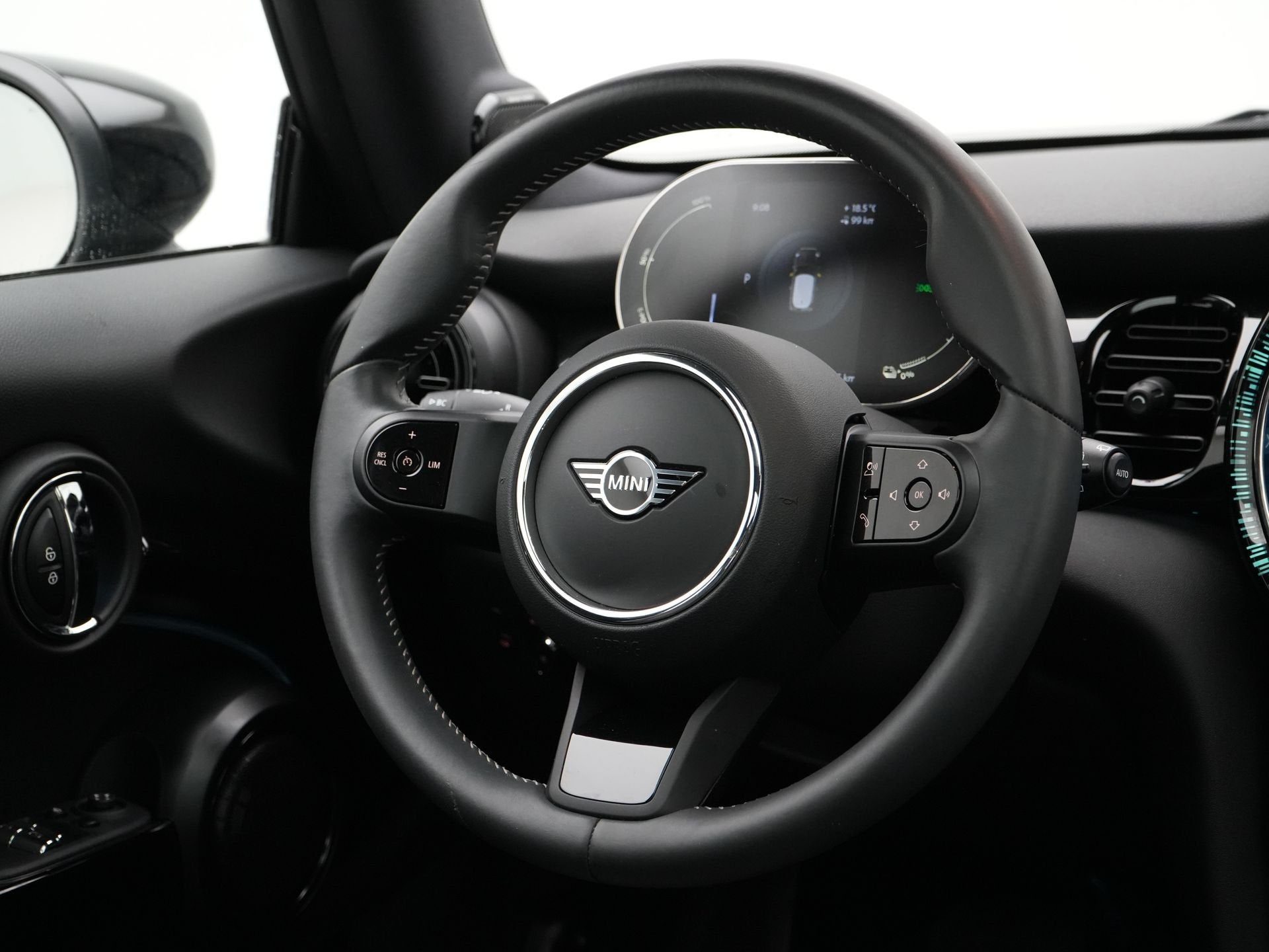 MINI Electric 3-deurs Camden Plus Accu conditie 100%, Auto's, Met garantie (alle), 4 stoelen, Leder en Stof, Origineel Nederlands