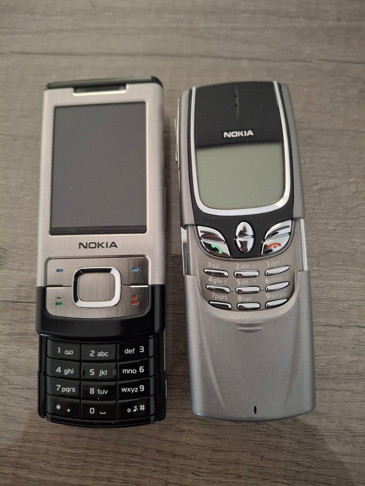 Nokia en Vodafone klassieke mobiele telefoons, Ophalen, Gebruikt, Fysiek toetsenbord, Minder dan 3 megapixel