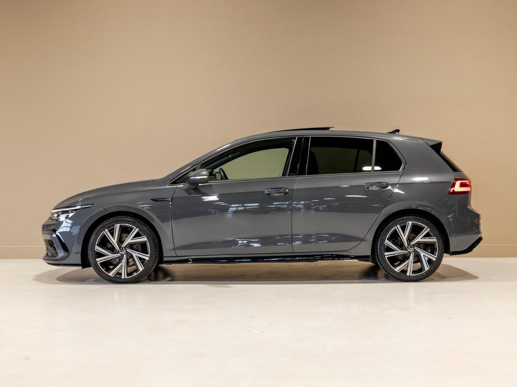 Volkswagen Golf 1.5 eTSI R-Line / 150pk / Panorama dak / Har, Auto's, 4 cilinders, Bedrijf, Golf, 1500 kg