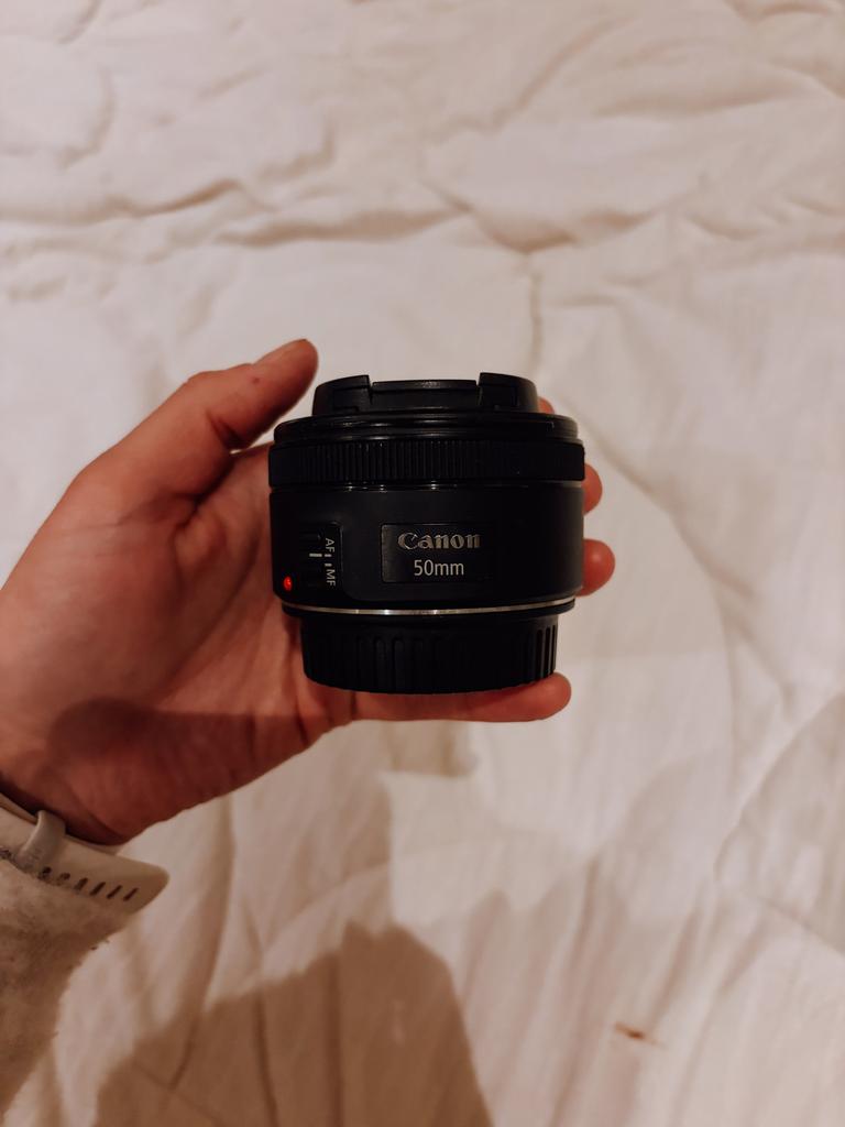 Canon EF 50mm f/1.8 STM lens - Zo goed als nieuw, Ophalen, Zo goed als nieuw, Standaardlens