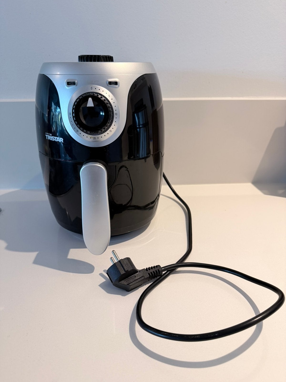 Tristar FR-6980 Mini Crispy Fryer (Compacte Airfryer - 2L), Witgoed en Apparatuur, Ophalen, Zo goed als nieuw, Airfryer, Minder dan 750 gram