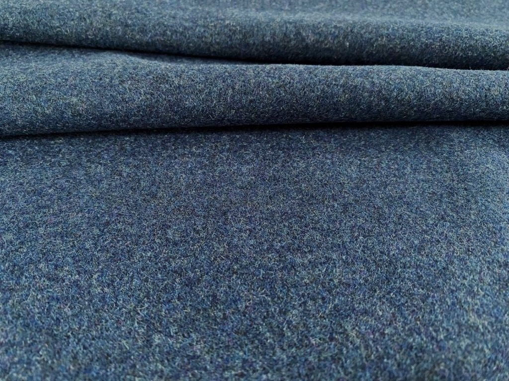 De Ploeg Feltwool 44; gemêleerd blauw; 2,09 meter meubelstof, Hobby en Vrije tijd, Stoffen en Lappen, Wol, Blauw, 120 cm of meer