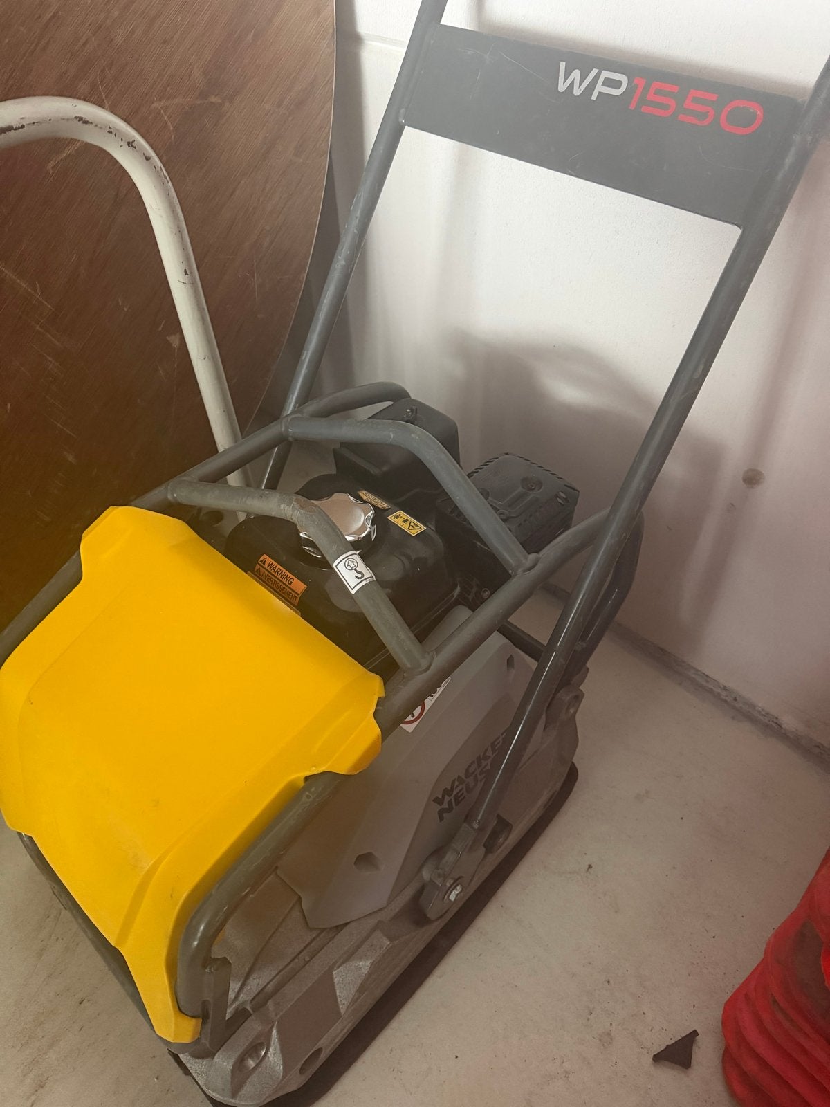 Wacker Neuson Trilplaat WP1550 - Zo goed als nieuw, Doe-het-zelf en Verbouw, Gereedschap | Overige machines, Ophalen, Zo goed als nieuw