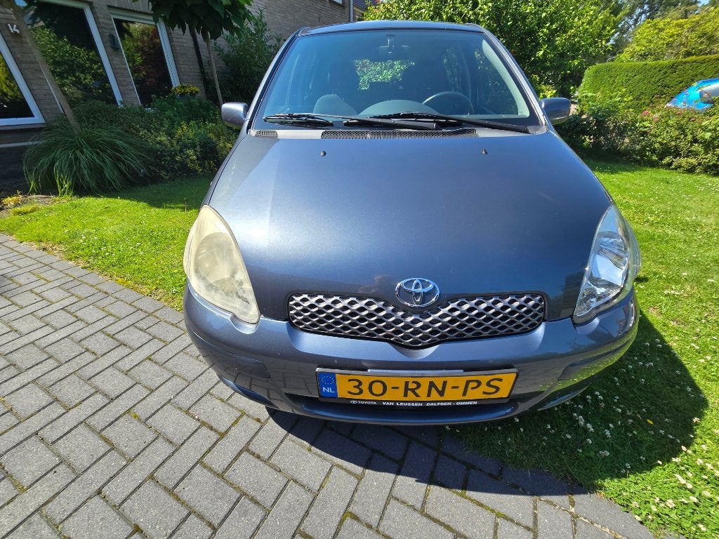 Toyota Yaris 1.3 16V Vvti  APK 16--07-2027 Airco! 141.000 km, Stof, 4 cilinders, Origineel Nederlands, Handgeschakeld