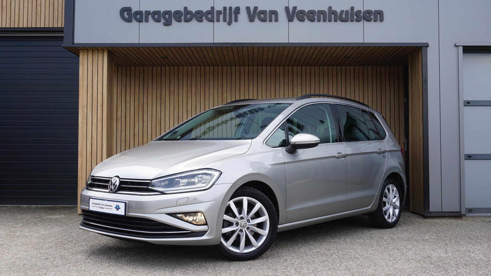 Volkswagen Golf Sportsvan 1.5 TSI 150pk DSG Highline LED Nav, Auto's, Stof, 4 cilinders, 150 pk, Golf Sportsvan