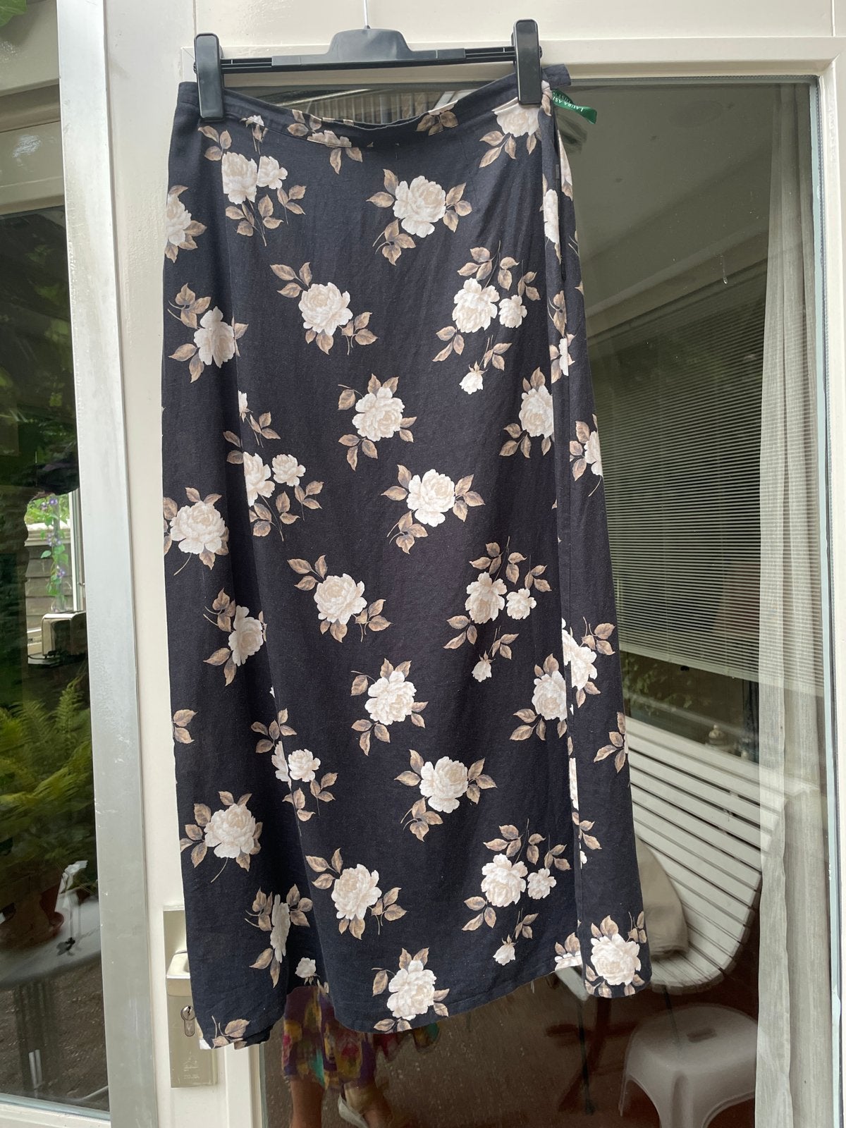Laura Ashley A-lijn rok, maat 42, zo goed als nieuw, Kleding | Dames, Zwart, Maat 42/44 (L), Ophalen of Verzenden, Zo goed als nieuw