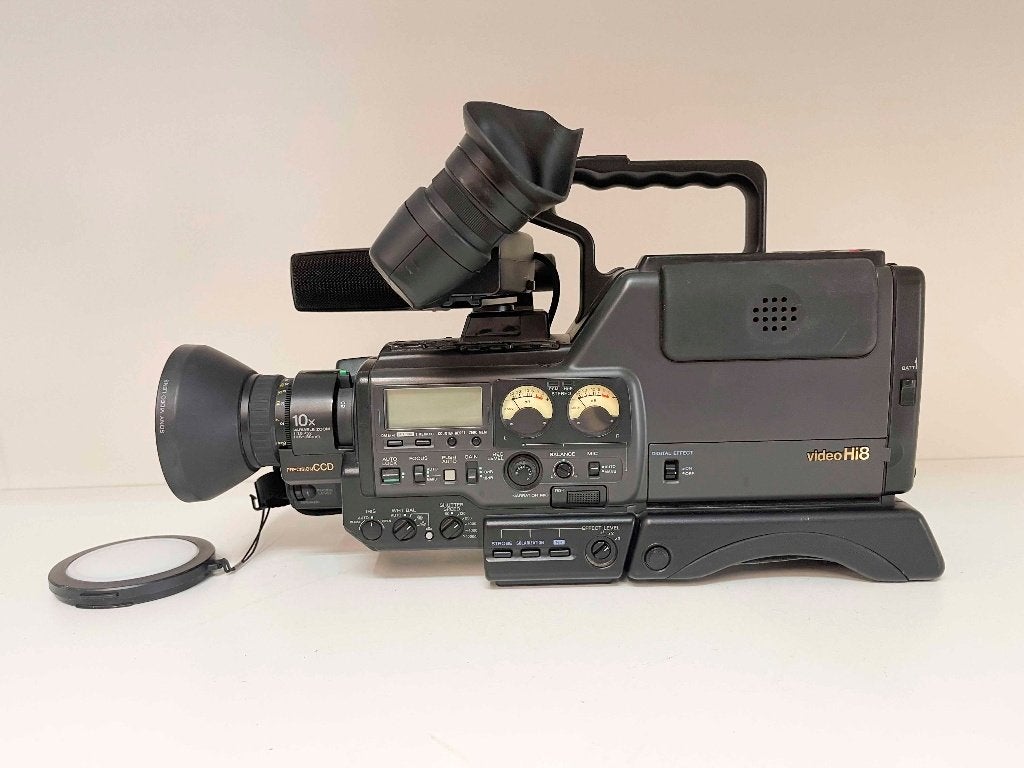 SONY CCD-V6000E professionele Hi8 camera-zonder accessoires, N, N, Hi 8, Ophalen of Verzenden