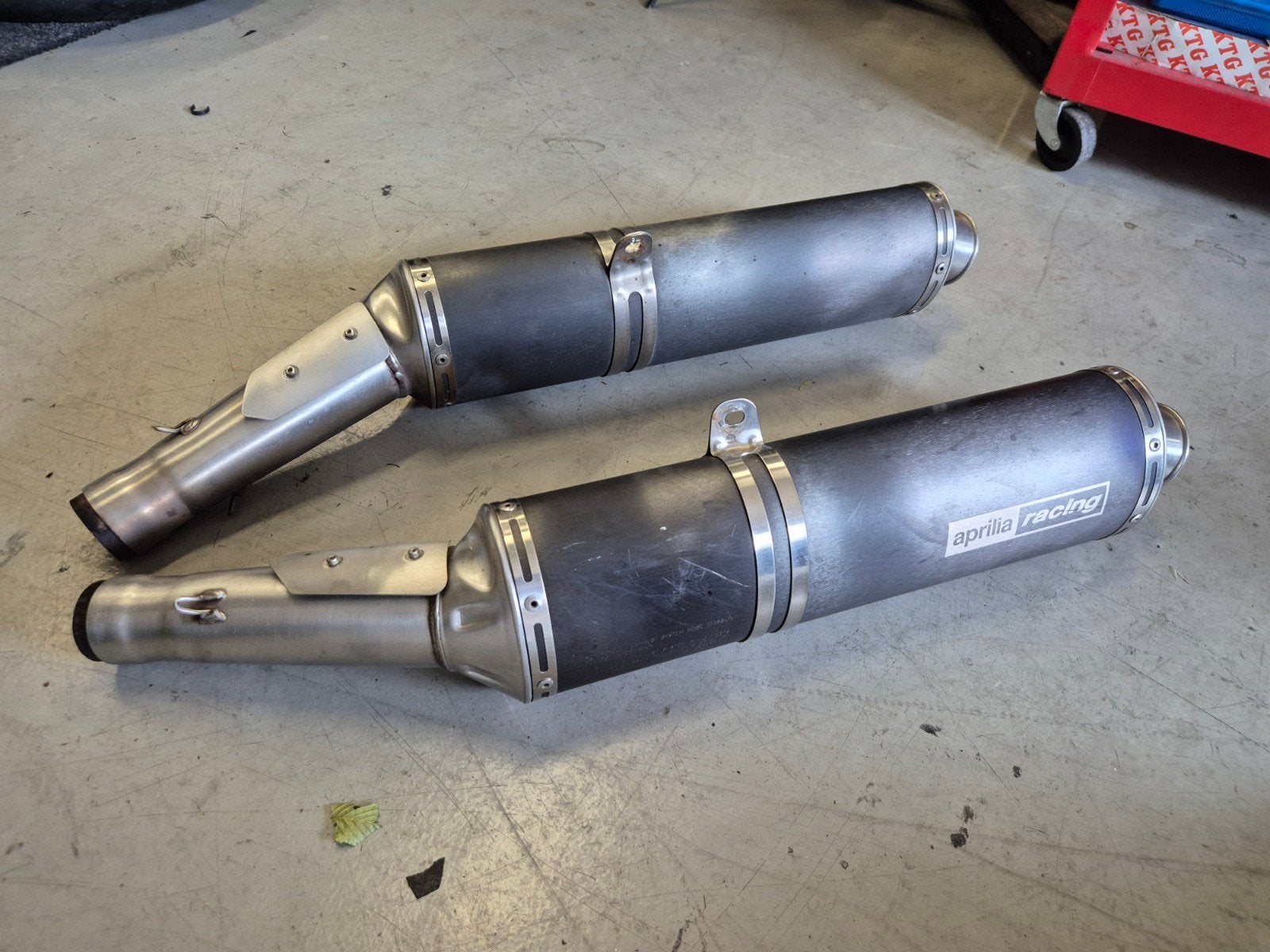 Originele Uitlaatdempers Aprilia RSV1000R / Tuono gen2, Ophalen of Verzenden, Aprilia, Aprilia, Aprilia
