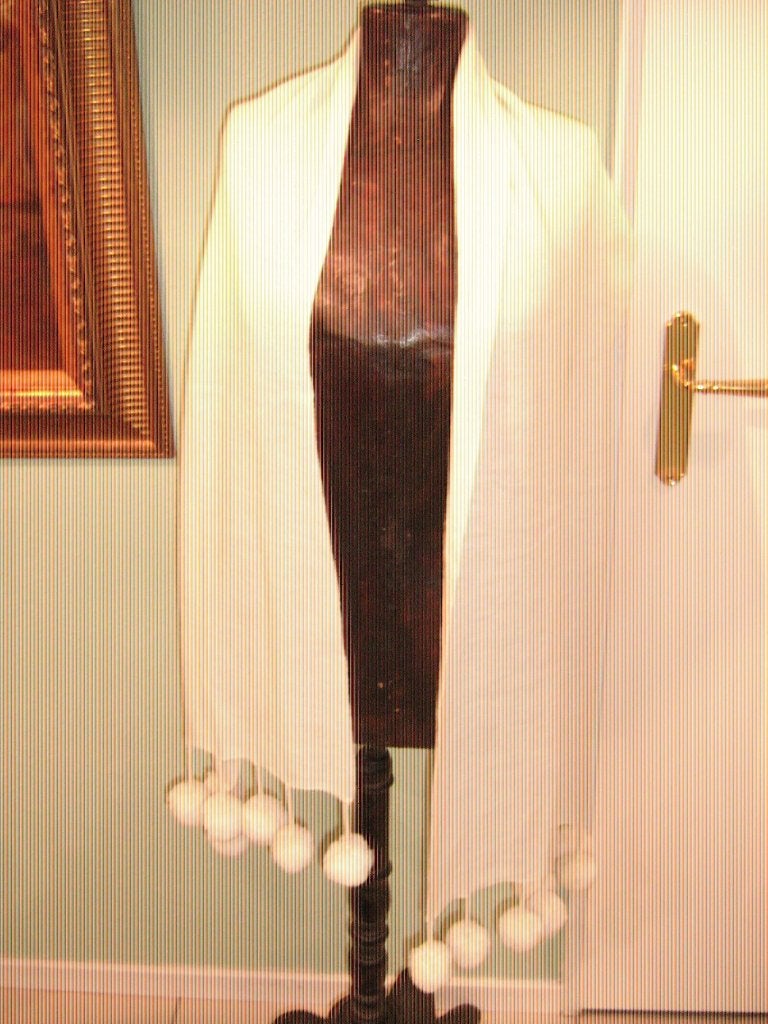 Shawl, roomkleur, Kleding | Dames, Mutsen, Sjaals en Handschoenen, Ophalen of Verzenden, Nieuw, Maat 46/48 (XL) of groter, Sjaal