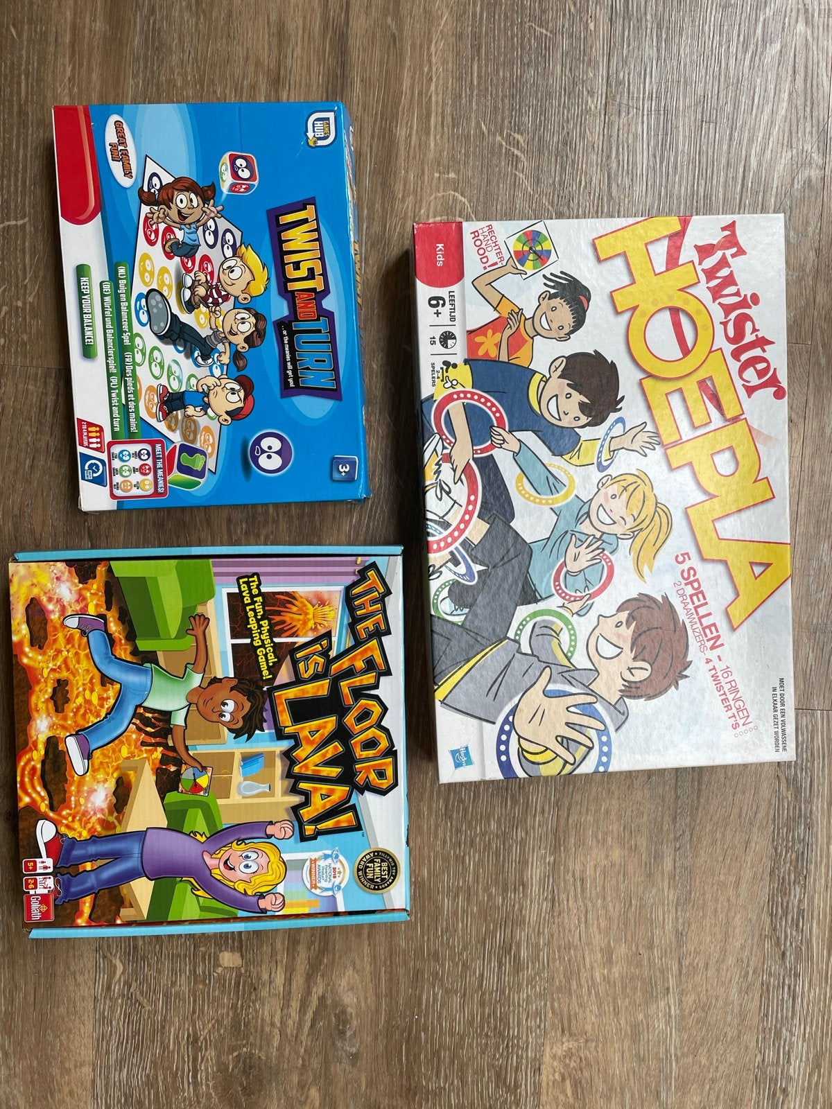 3 leuke gezelschapsspellen: Twister, The Floor is Lava, Twis, Drie of vier spelers, Ophalen of Verzenden, Gebruikt