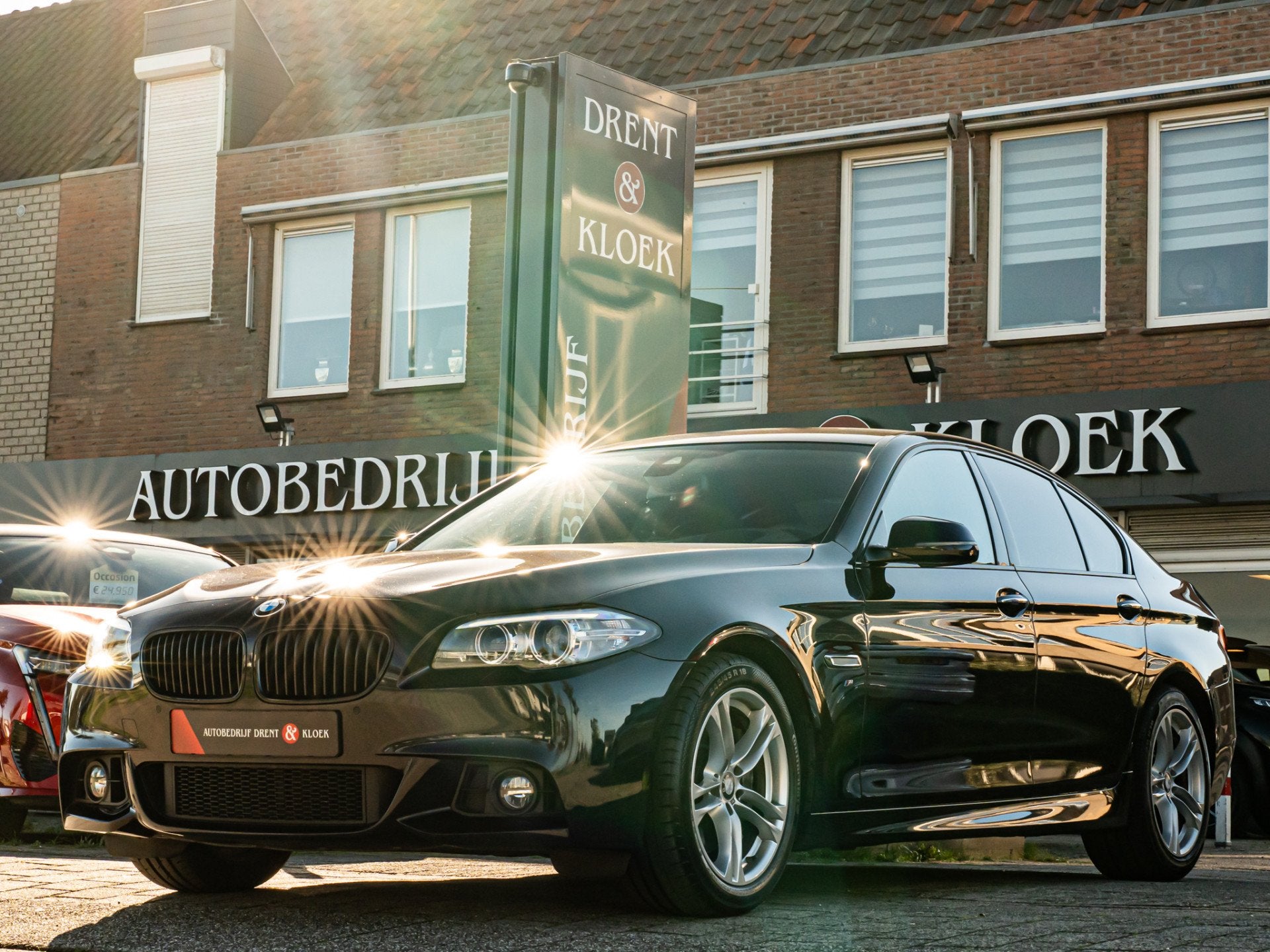 BMW 5 Serie 535i High Exe M-Sport ORG NL HUD SHADOW LINE MEM, Achterwielaandrijving, Gebruikt, Euro 6, 2000 kg