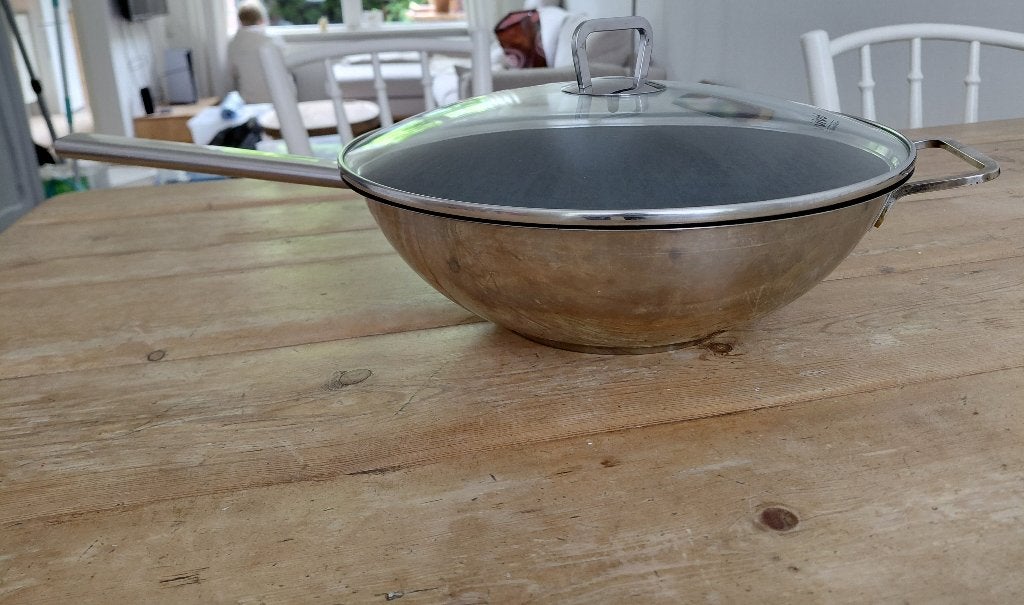 Wokpan met deksel, merk Vivo, Ophalen, Gebruikt, Met handvatten, Rvs