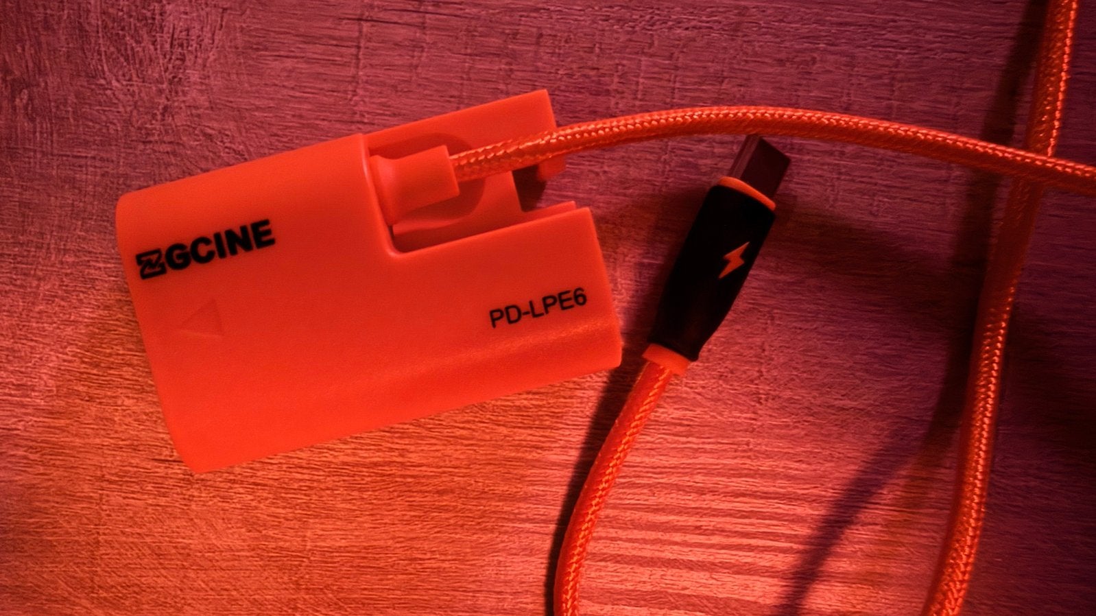 Zgcine USB-C naar LPE6 Dummy Batterij Kabel (PD-LPE6), Audio, Tv en Foto, Fotografie | Accu's en Batterijen, Nieuw, Voeding, Overige merken