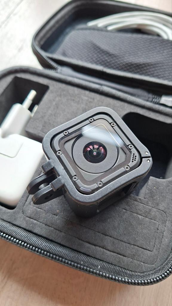 GoPro Hero Session 4 Action Camera met accessoires, Ophalen of Verzenden, GoPro