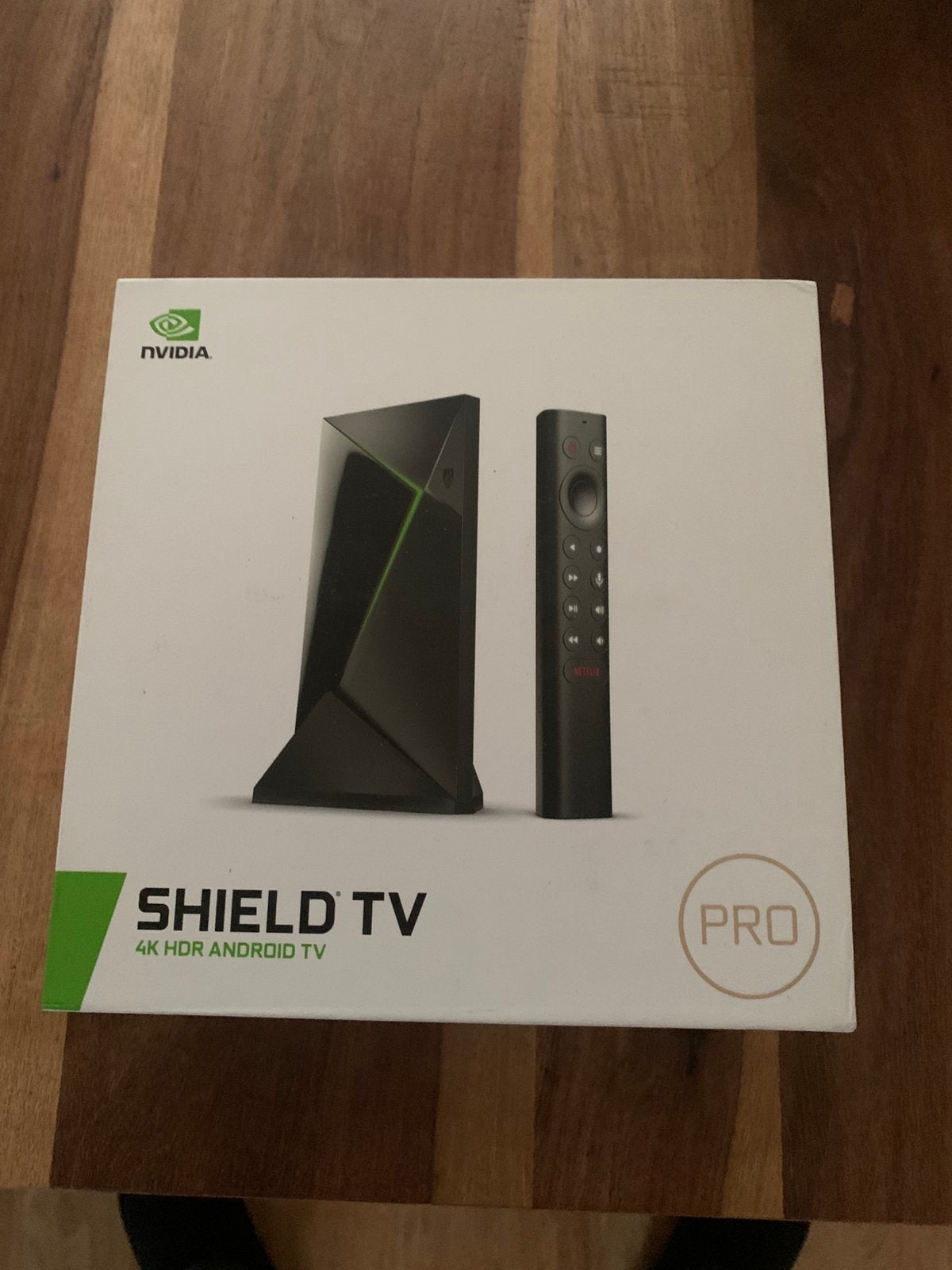 Nvidia Shield TV PRO - 4K HDR Android TV, Ophalen of Verzenden, Zo goed als nieuw