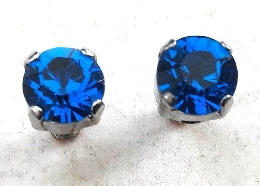 Schitterende Swarovski Blauwe steen Oorbellen Oorstekers, Ophalen, Overige materialen, Blauw, Nieuw