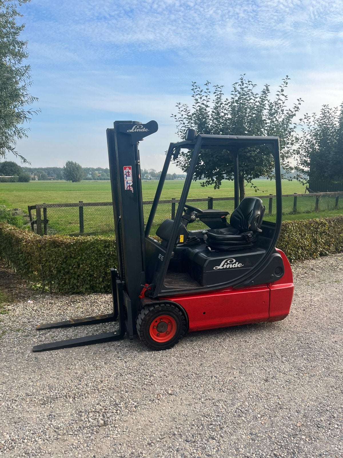 Linde e16 freelift-triplo-1600kg 3e functie goede accu!✅, 1000 tot 2000 kg, Ophalen of Verzenden, Elektrisch, Heftruck