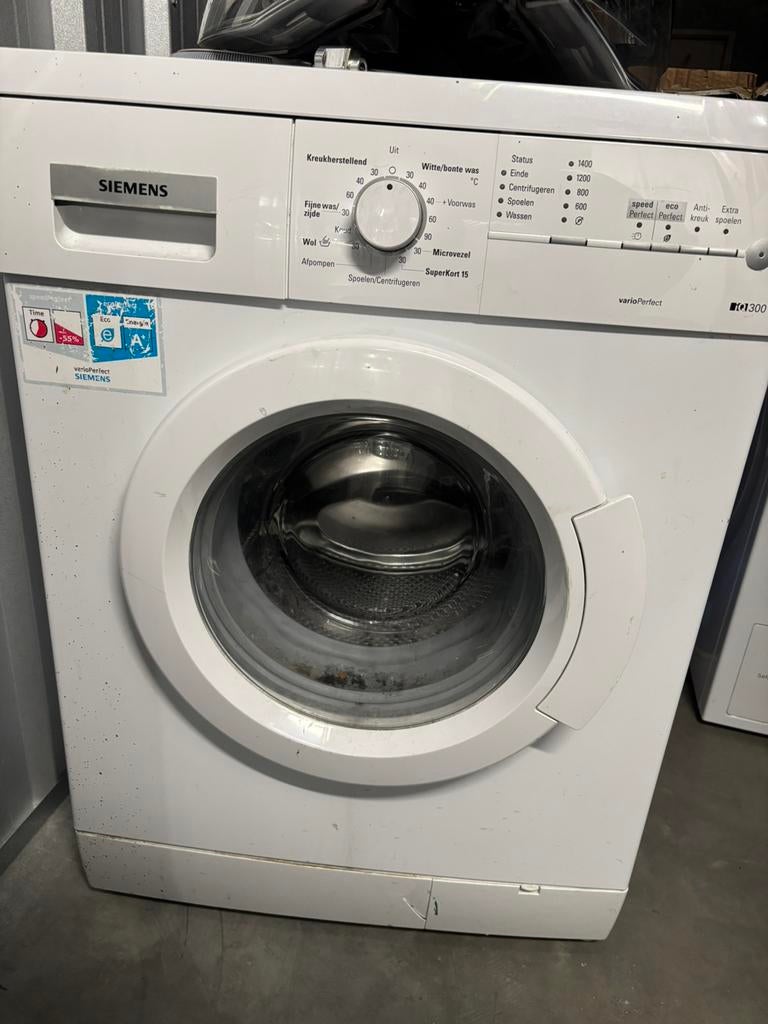 Wasmachine, Ophalen of Verzenden, Zo goed als nieuw, 1200 tot 1600 toeren, 85 tot 90 cm