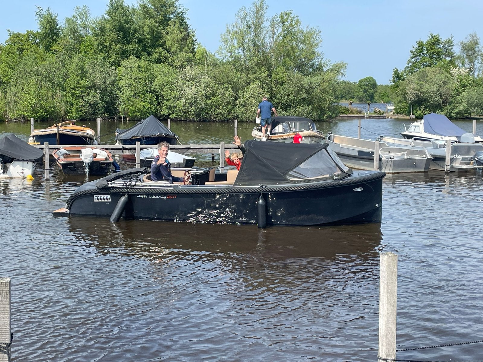 Liberty T20 tender + ligplaats – Suzuki DF30A, vaarklaar, Watersport en Boten, Ophalen, Tender, Gebruikt, Tot 1.00 meter