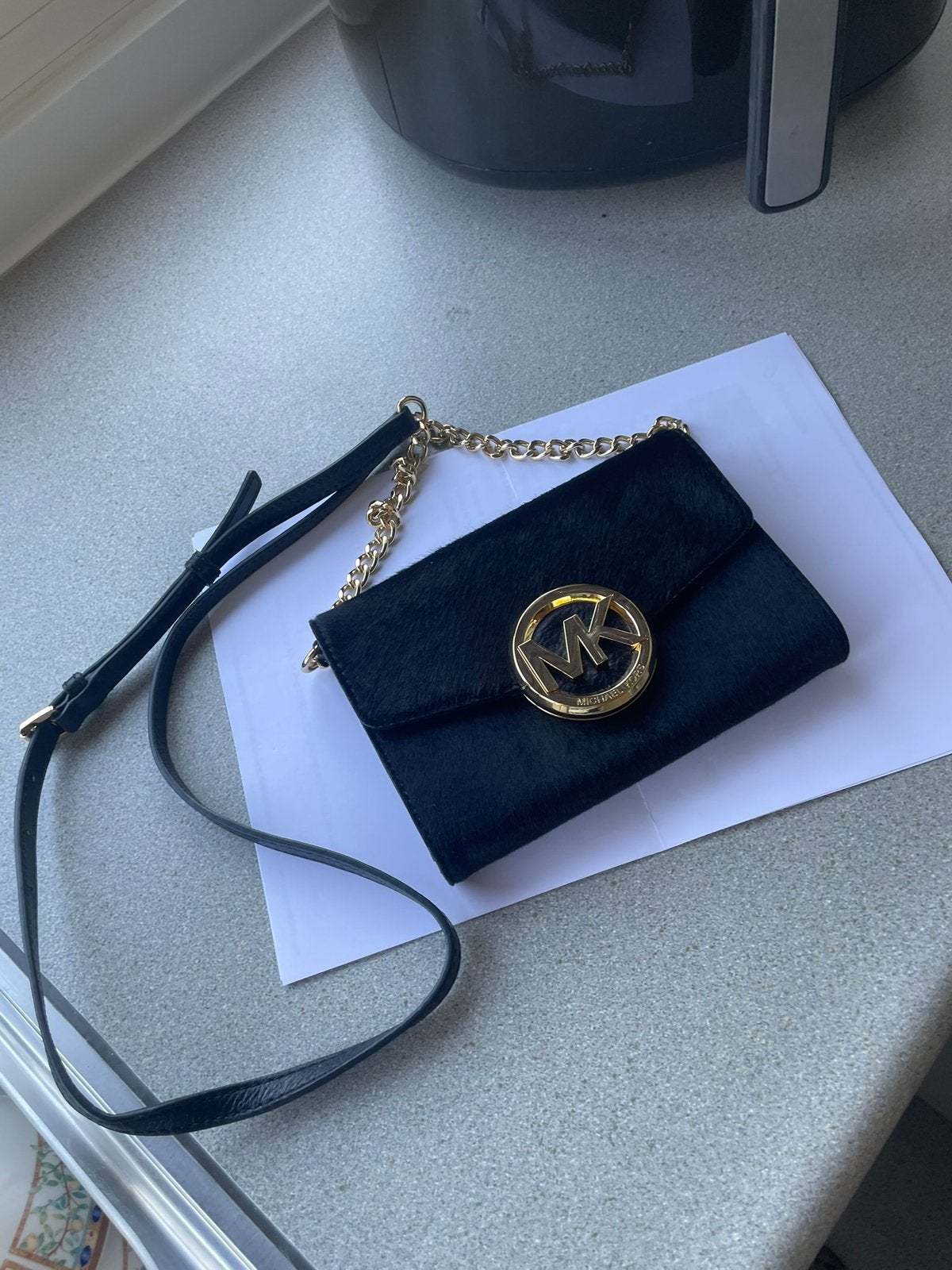 Prachtig Michael Kors Cross Body Tasje, Sieraden, Tassen en Uiterlijk, Tassen | Schoudertassen, Overige merken, Zwart, Nieuw, Ophalen of Verzenden