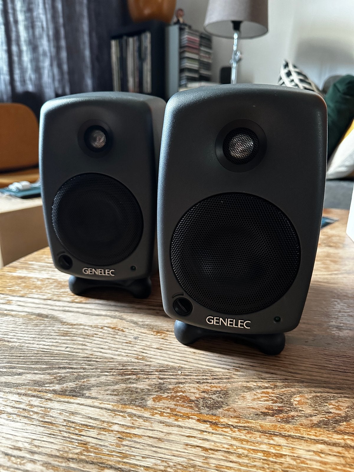Genelec 8020B Bi-Amplified Monitoring Speakers (Set van 2), Ophalen of Verzenden, Gebruikt, Audio