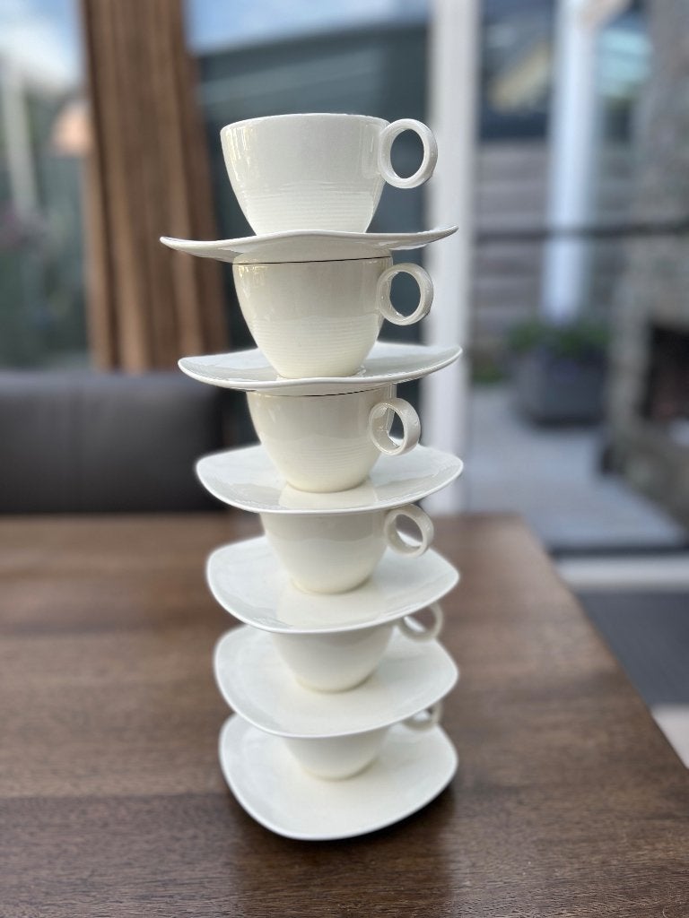 6 Kop- en schotels crème New Linnen, Huis en Inrichting, Keuken | Servies, Overige merken, Nieuw, Ophalen of Verzenden, Modern