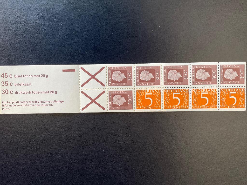 postzegelboekje PB17a met kleur kaftmotief lichtbruin, Ophalen of Verzenden, Na 1940, Postfris