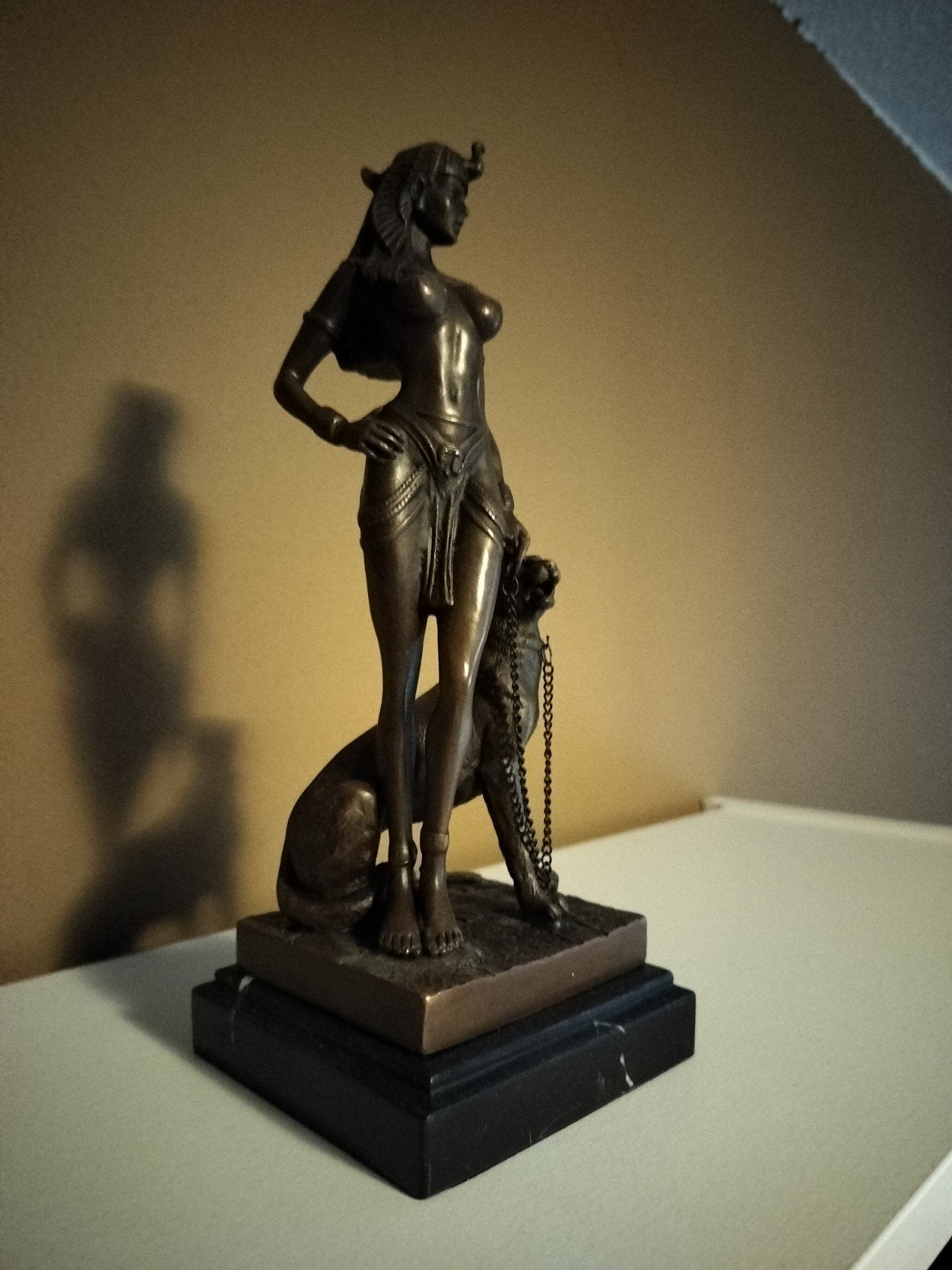 Cleopatra met panter - brons, Ophalen of Verzenden