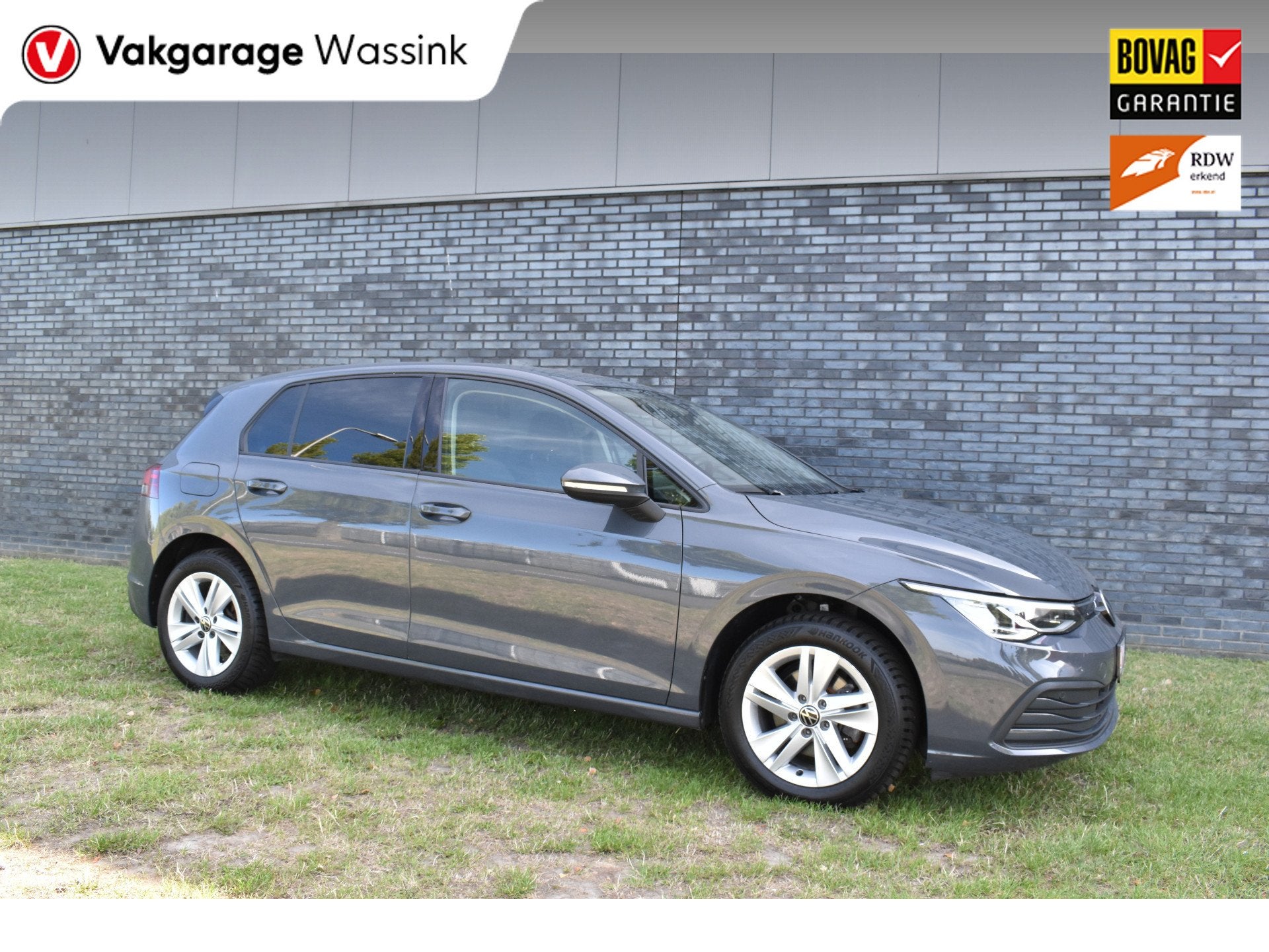 Volkswagen Golf 1.0 eTSI Life Business Automaat Navigatie/Ca, Stof, Gebruikt, 1204 kg, Origineel Nederlands