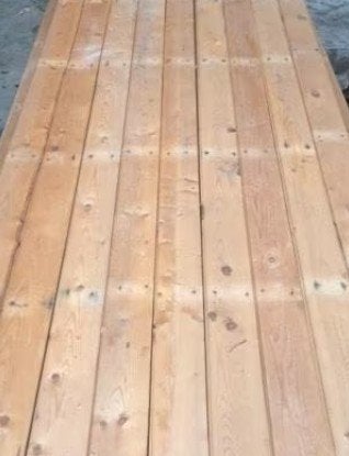 Grenen vloerplanken gebruikt als legplanken op schap 1,5€/lm, Ophalen, Gebruikt, Vloerdelen of -planken, 10 m² of meer