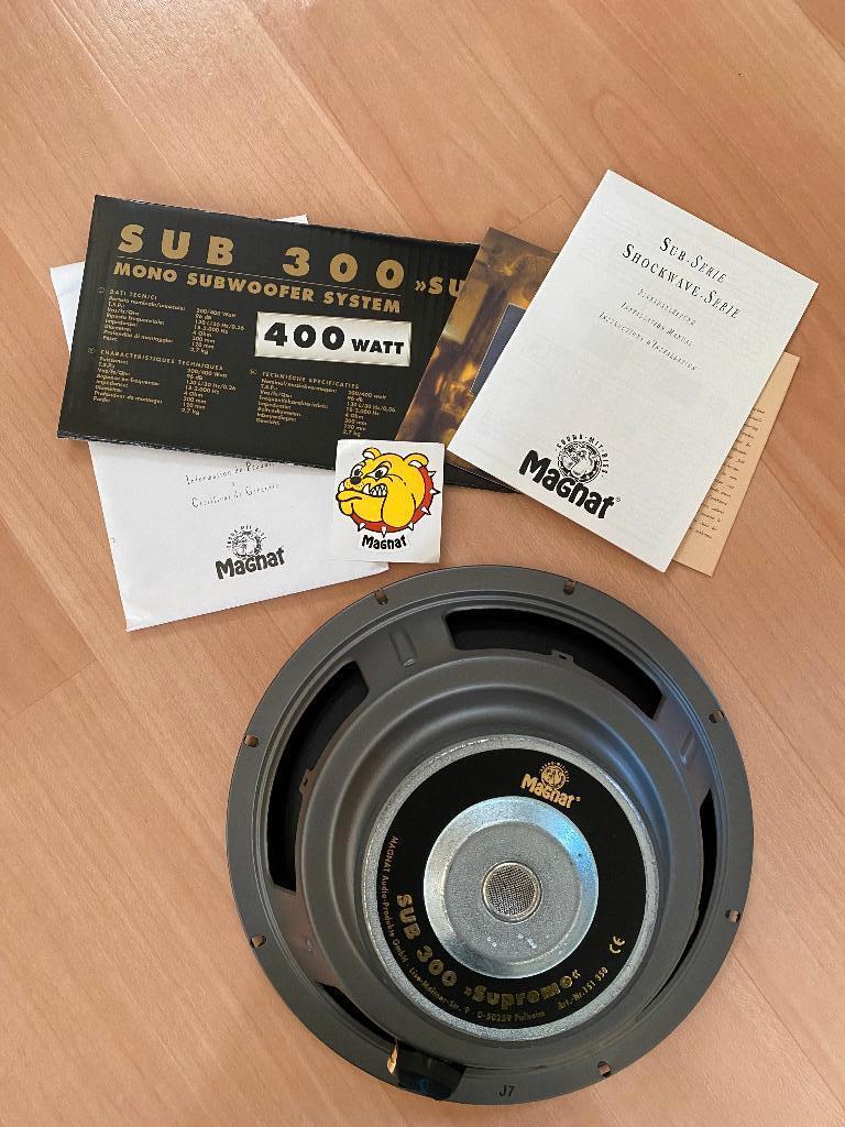 MAGNAT SUBWOOFER | " SUB 300 SUPREME " | Shock-Wave Serie, Ophalen of Verzenden, Zo goed als nieuw