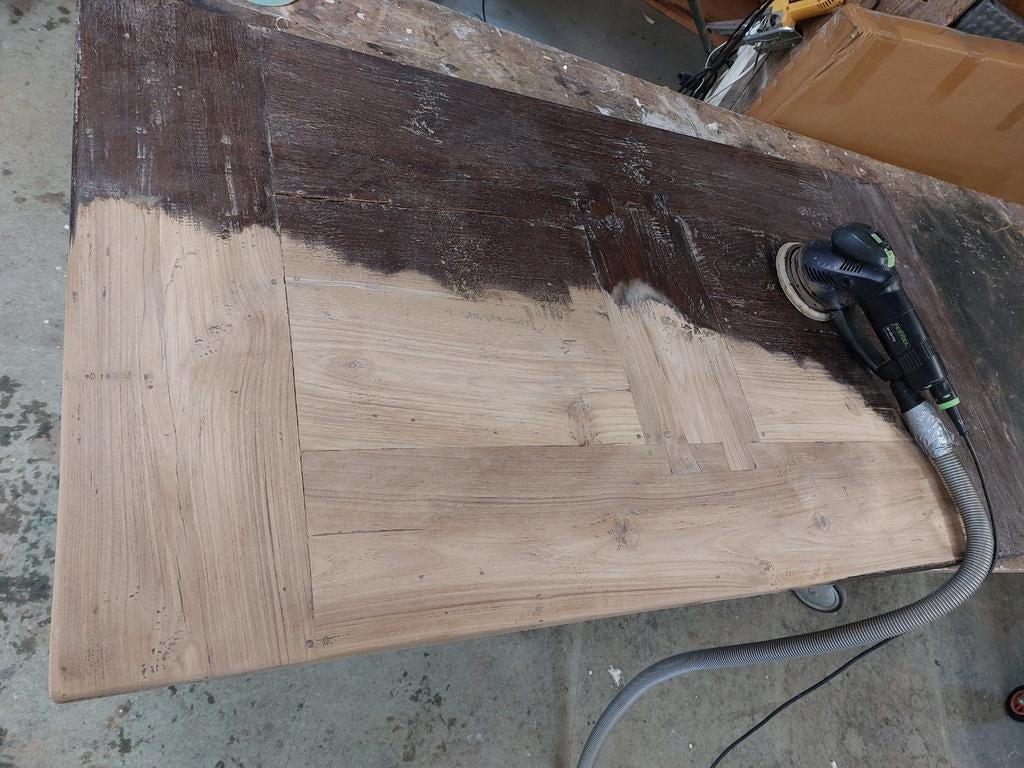 Tafel of meubel restaureren renoveren schuren lakken oliën, Ophalen, Nieuw