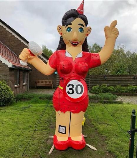 Party sarah te huur FUNLUCHT Beilen 0613808090, Ophalen, Zo goed als nieuw, Verjaardag
