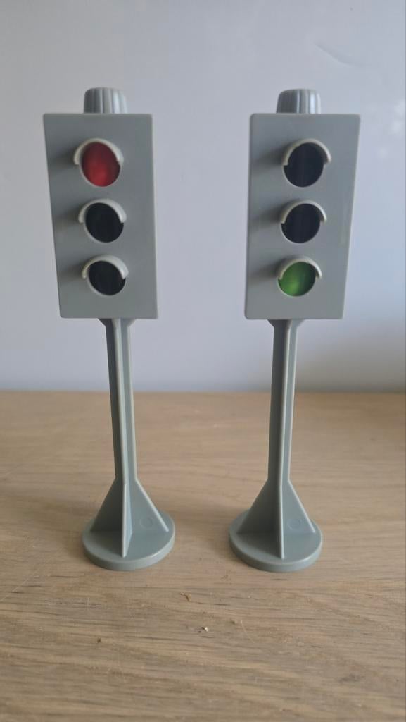 Playmobil.  Airfix 2x  Verkeerslichten, Ophalen of Verzenden, Gebruikt