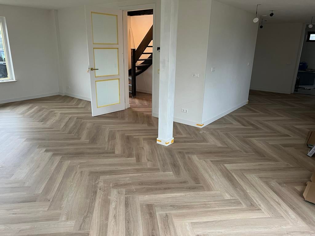 Vloeren leggen ., Diensten en Vakmensen