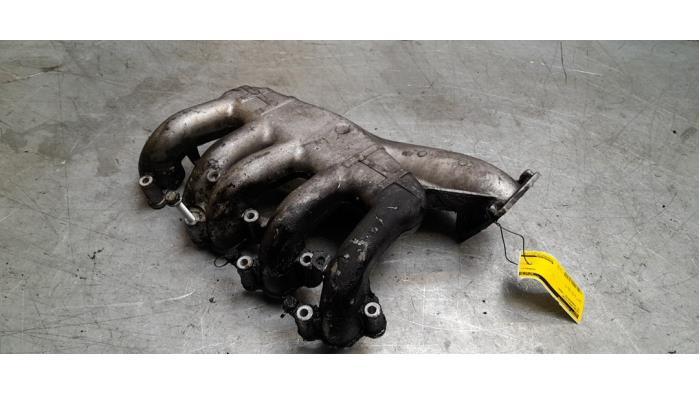 Inlaatspruitstuk van een Volkswagen Transporter, Gebruikt, -, Volkswagen, -