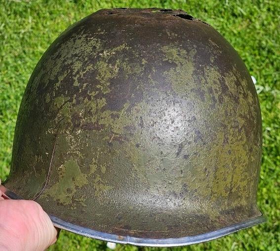 WWII M1 helm relic conditie met NCO streep, Verzamelen, Militaria | Tweede Wereldoorlog, Verzenden, Amerika, Helm of Baret