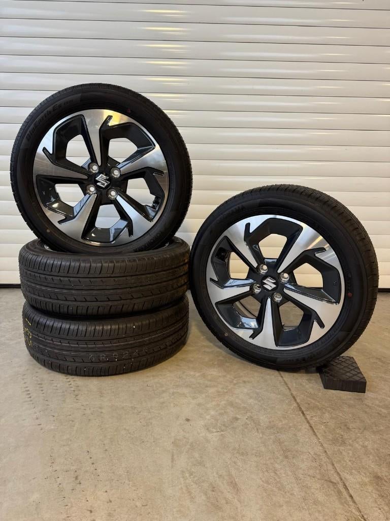 Suzuki Swift Originele Zomerset 16", Auto-onderdelen, Banden en Velgen, Banden en Velgen, Zomerbanden, 16 inch, 185 mm, Nieuw