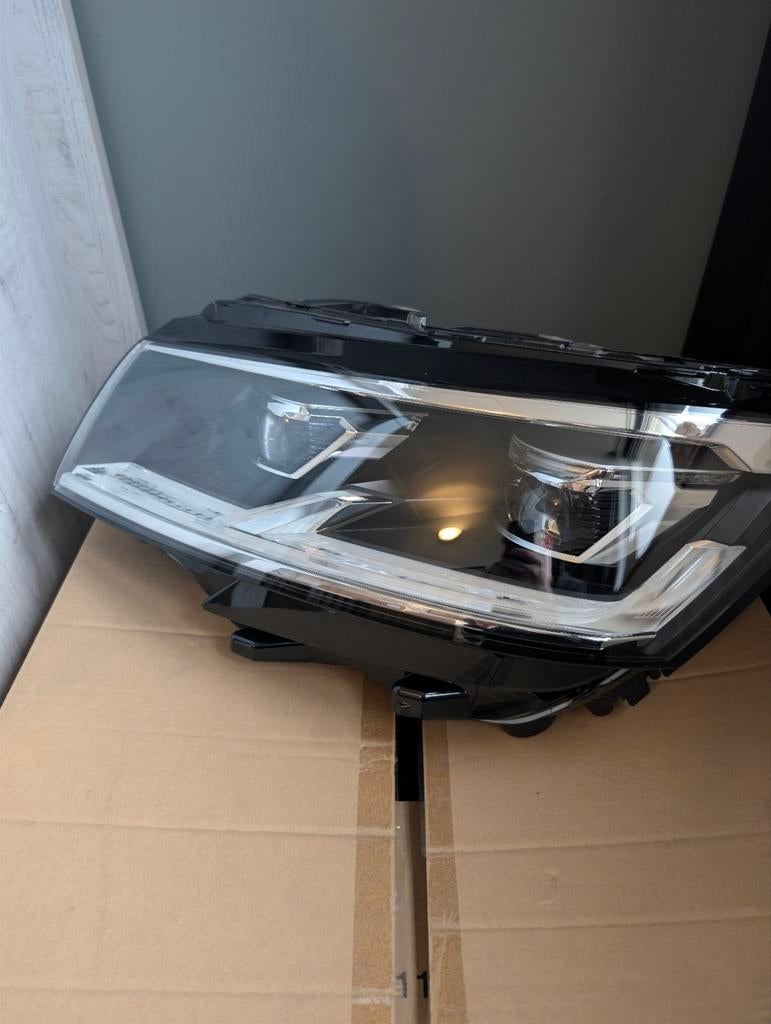 Led koplamp links Volkswagen Transporter - Nieuw, Auto-onderdelen, Verlichting, Ophalen of Verzenden, Nieuw, Volkswagen