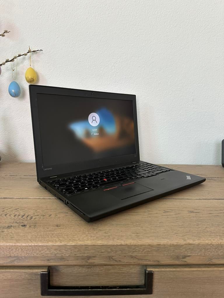 Lenovo ThinkPad T560 | i5-6300U | 8GB RAM | 256GB SSD|Win10, 256 GB, 2 tot 3 Ghz, 8 GB, Germany