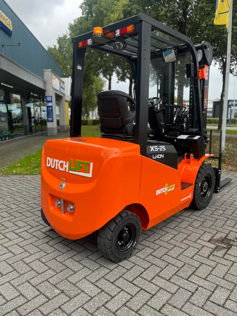 Heftrucks & Stapelaars - Nieuw & Gebruikt, 1000 tot 2000 kg, Ophalen, Diesel, Heftruck