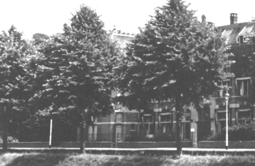 966290 Breda Ziekenhuis Diaconessenhuis 1954 Postzegel afgew, Verzamelen, Ansichtkaarten | Nederland, Ophalen of Verzenden, 1940 tot 1960