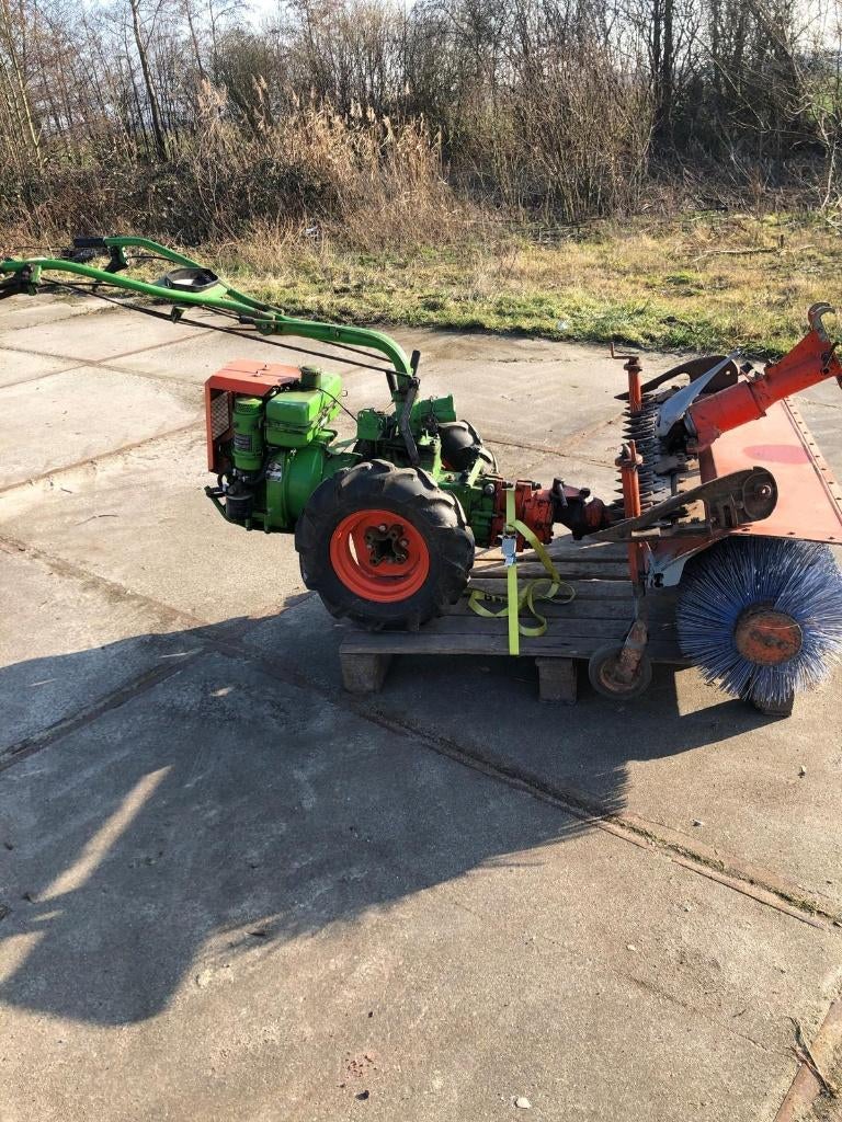 Agria 3400 diesel, weinig gebruikt. Met bezem en maaibalk, Ophalen, Gebruikt, Overige soorten