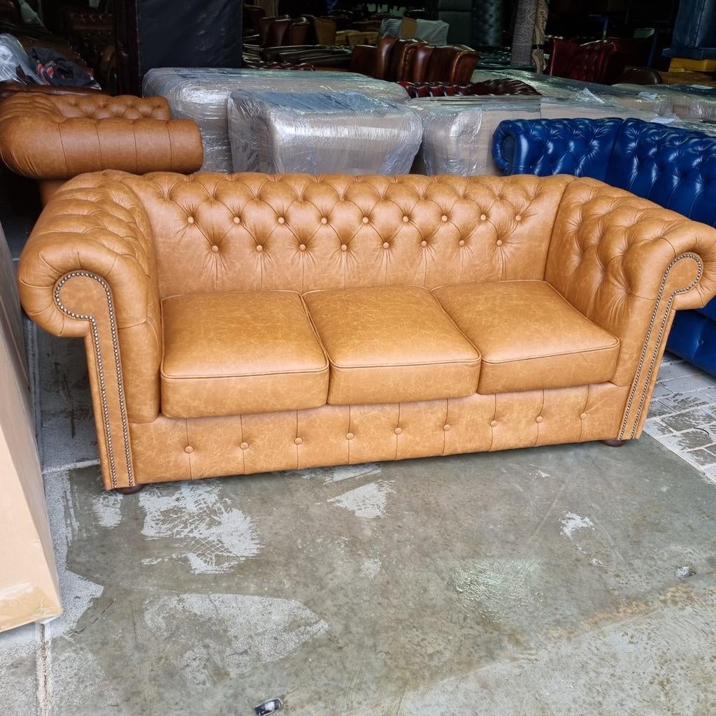 Nieuwe Chesterfield bank camel bruin leer + BEZORGING GRATIS